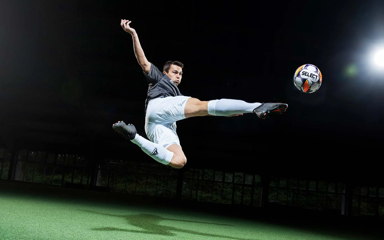 坎宁安谈比克斯塔夫：他显然是年度最佳教练.